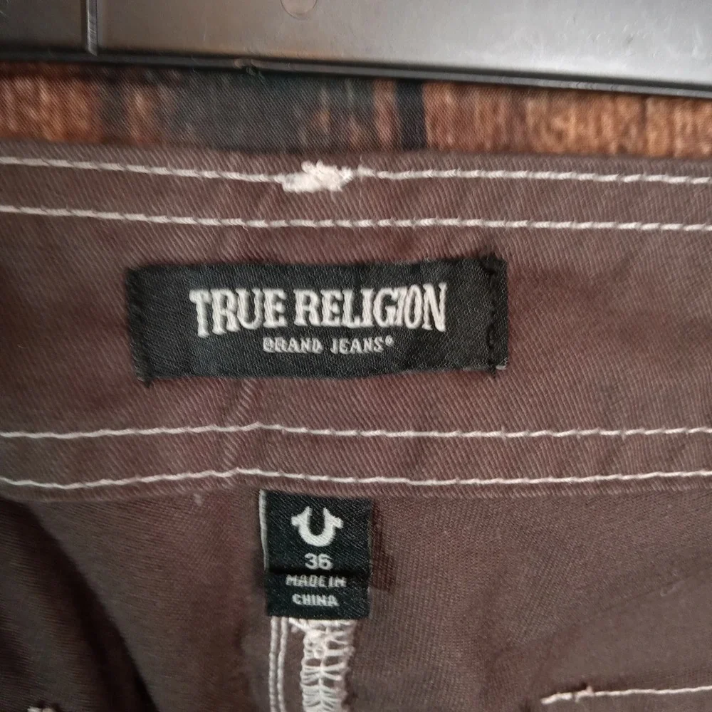 True Religion Mens Bracken Brown Contrast Stitch Cargo Pants Size 36 NWT